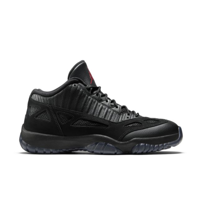 Jordan 11 Retro Low IE