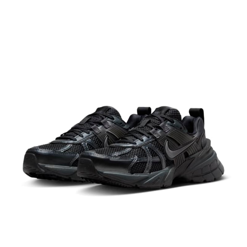 Nike V2K Run FD0736-001 05