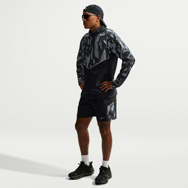 Chaqueta Nike Miler Repel UV Printed "Black" | Hombre | Correr | 04 | SPORTSHOWROOM