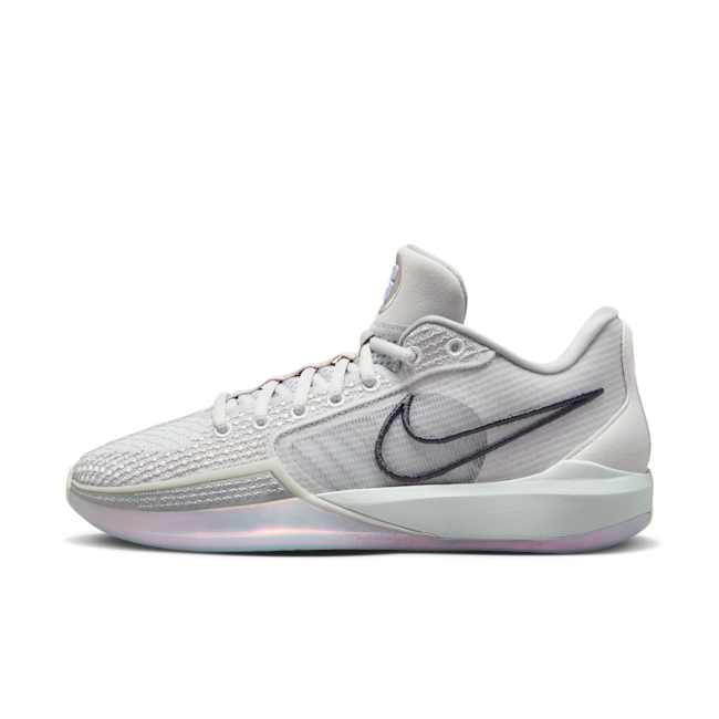 Nike Sabrina 1