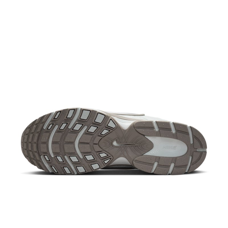 Sneakersy Nike V5 RNR "Light Silver & Jade Horizon" | Mezczyzni | Sportstyle | 02 | SPORTSHOWROOM
