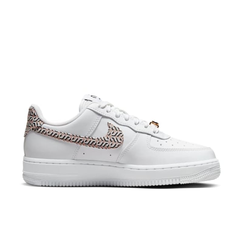 Nike Air Force 1 LX DZ2709-100 03