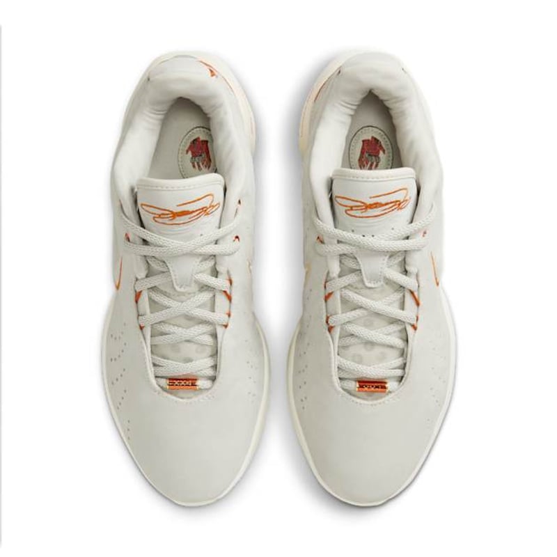 Nike LeBron 21 FV2346-001 04