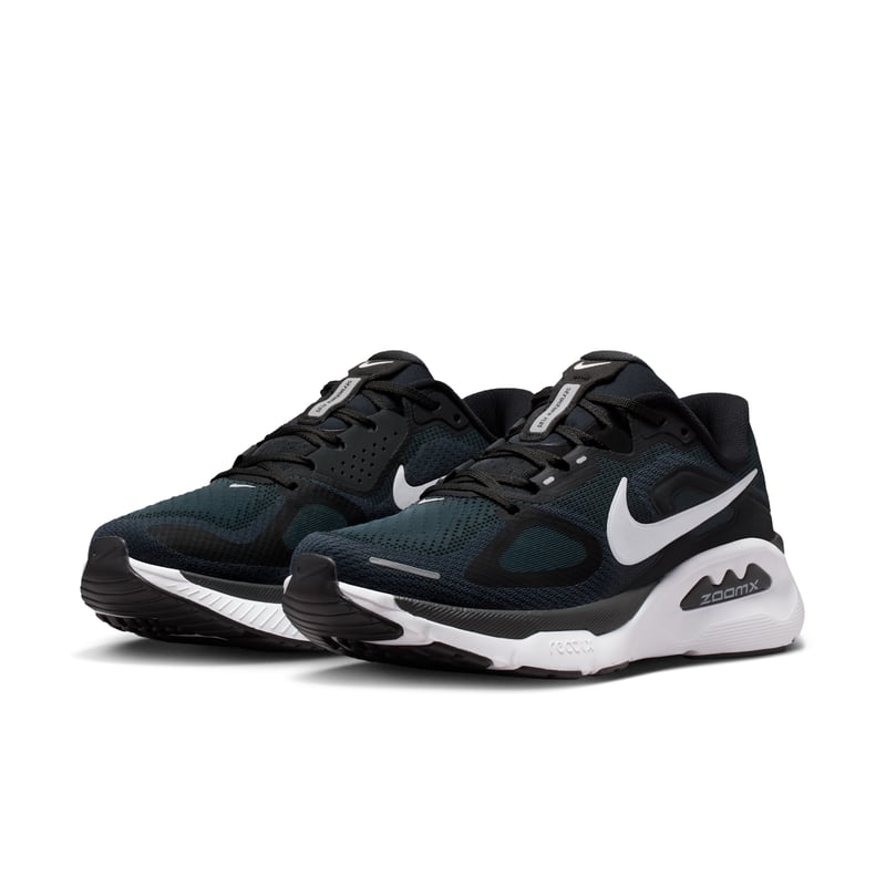 Nike Structure Plus runners "Black & White" | Women | Running | 05 | SPORTSHOWROOM