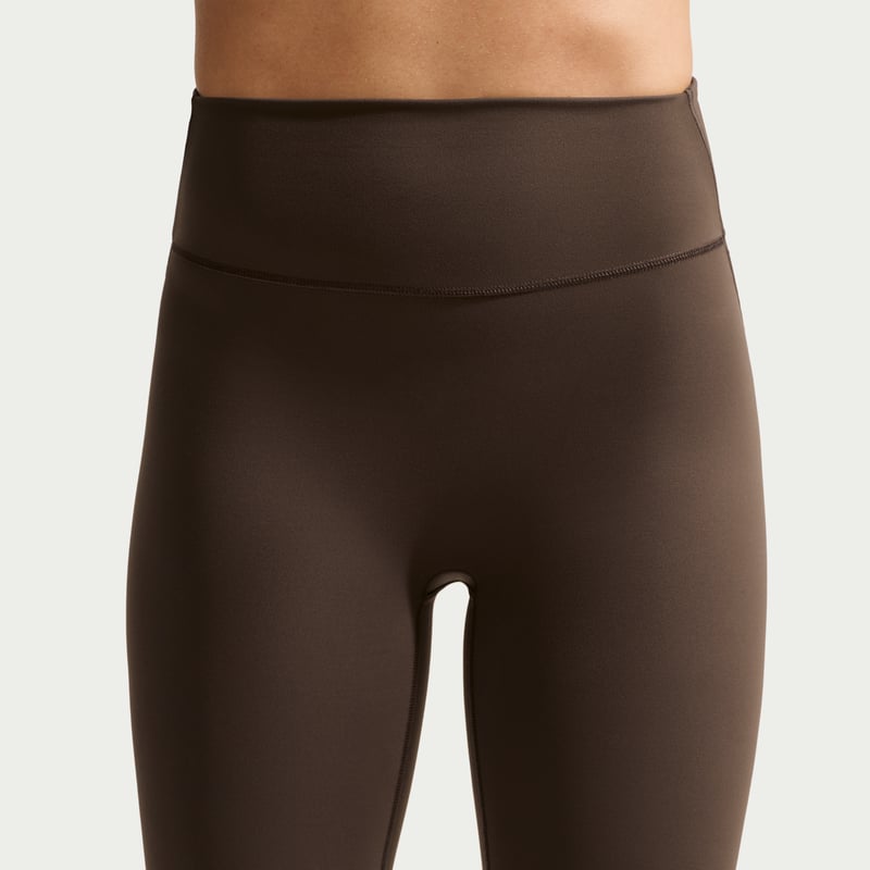 NikeSKIMS Matte IU8292-233 02