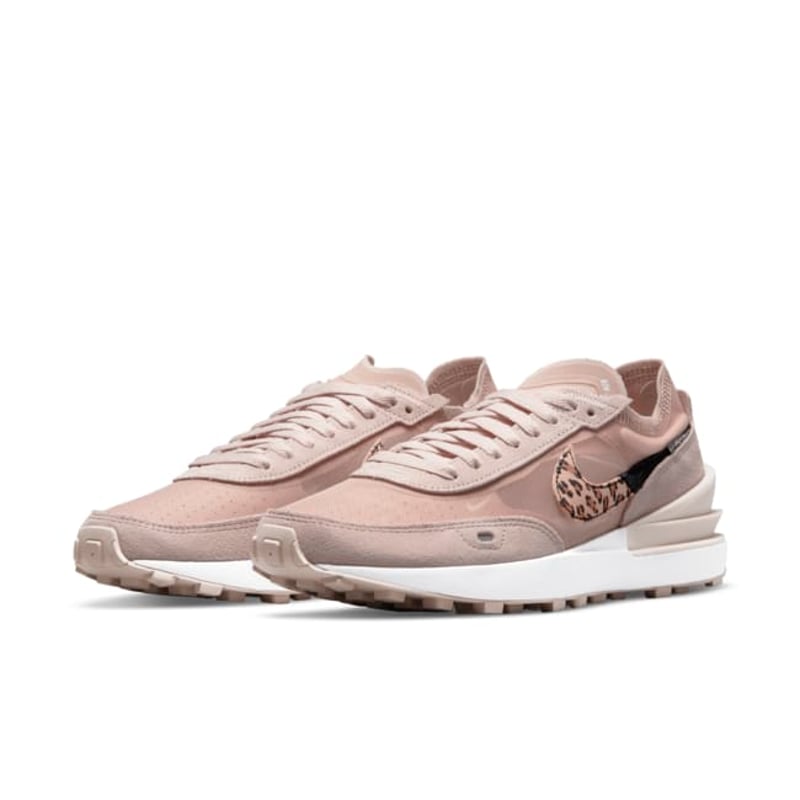 Nike Waffle One SE DJ9776-200 05