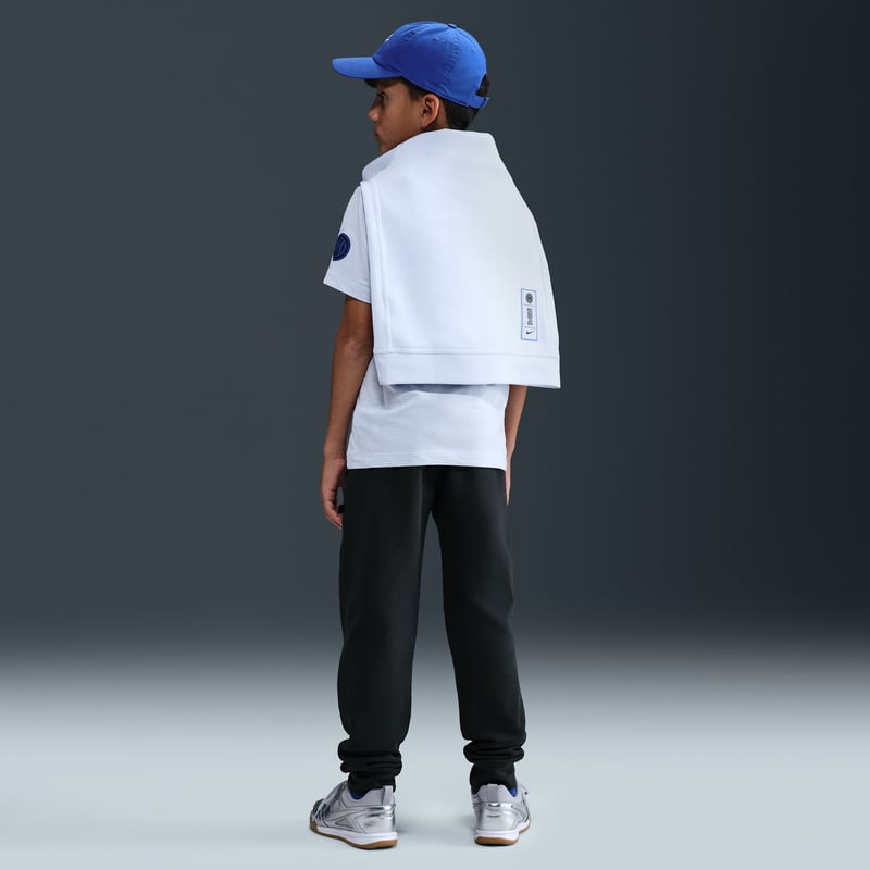 Nike Inter Milan Club Fleece HM4112-060 04