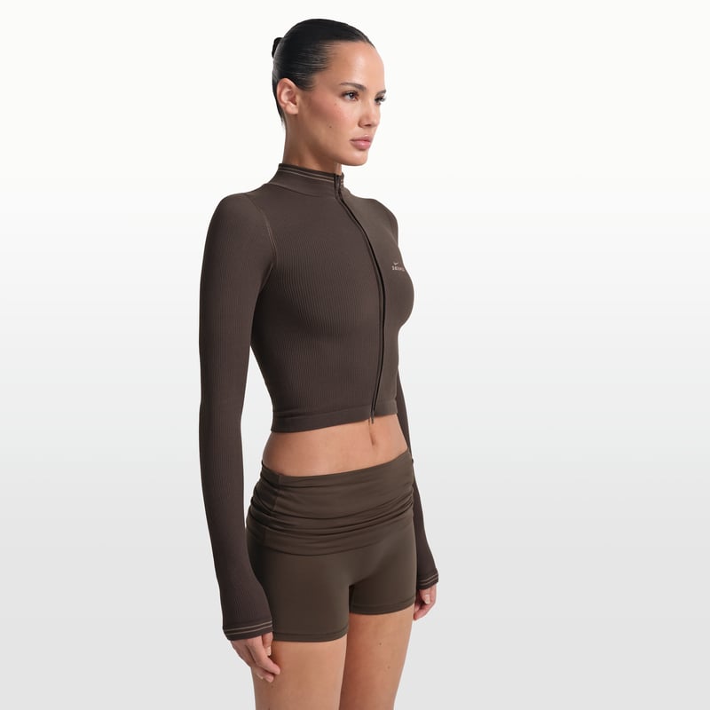 NikeSKIMS Ribbed Seamless IU8298-249 03