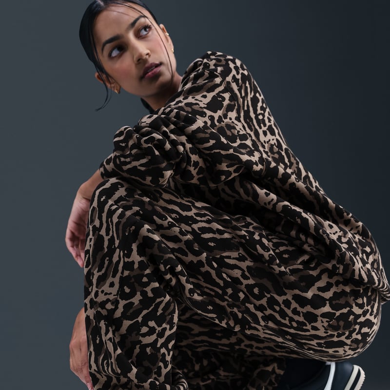 Nike Phoenix Fleece Oversized IB2366-010 05