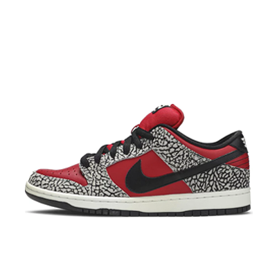 Nike SB Dunk Low x Supreme