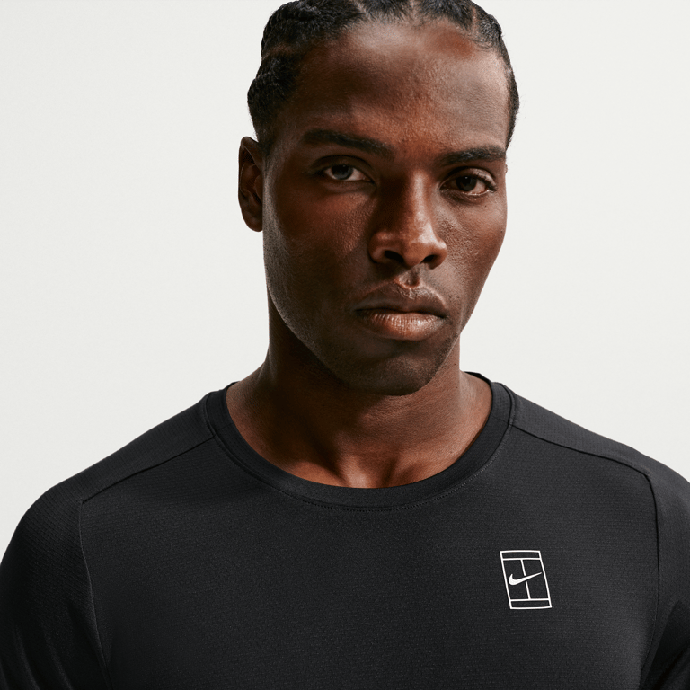 NikeCourt Advantage Dri-FIT