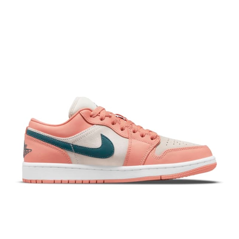 Jordan 1 Low DC0774-800 03