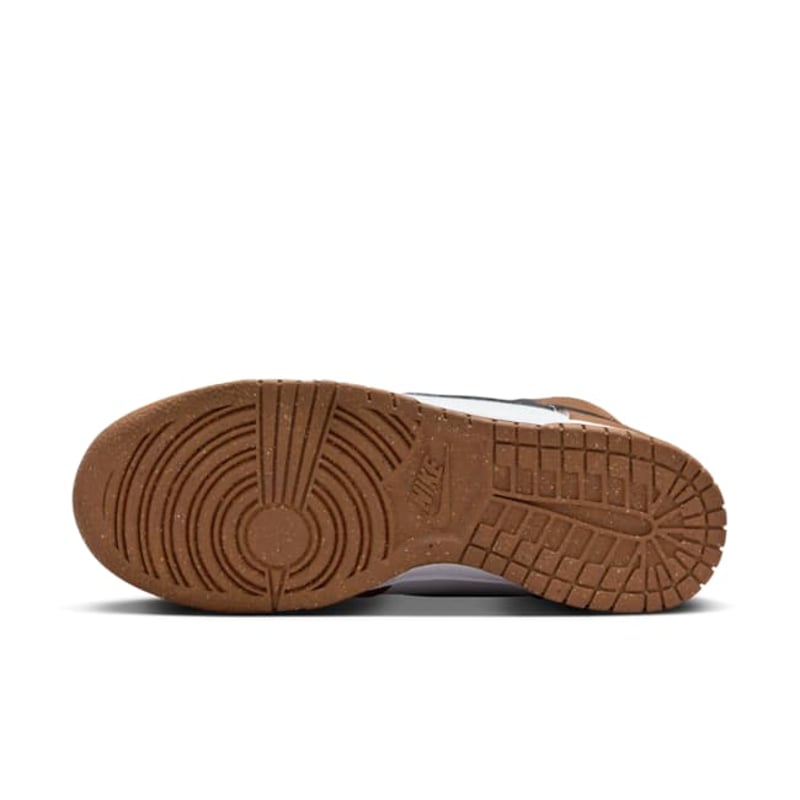 Nike Dunk High Next Nature FV5960-200 02