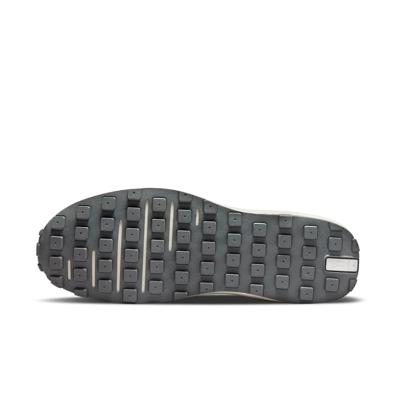 Nike Waffle One SE DO9782-001 02