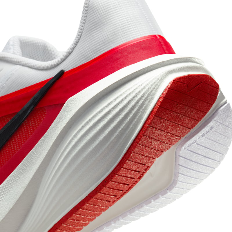 Обувки Nike Downshifter 14 "White & Bright Crimson" | Мъже | Бягане | 08 | SPORTSHOWROOM