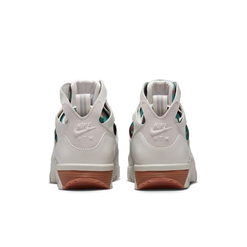 Nike Air Trainer Huarache x Corteiz FQ8793-002 06