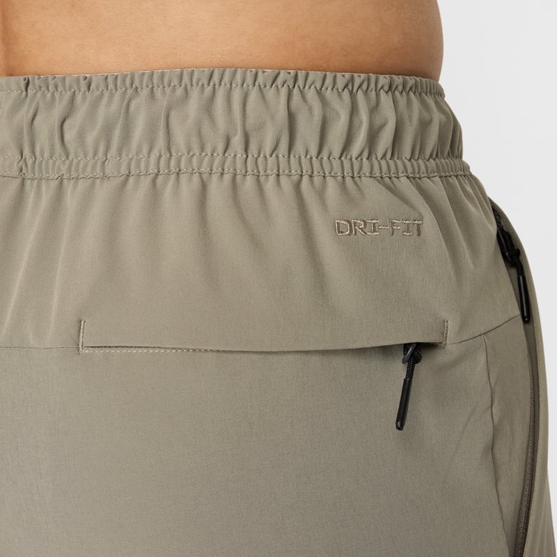 Nike Unlimited Dri-FIT Zip Cuff FB7548-320 04