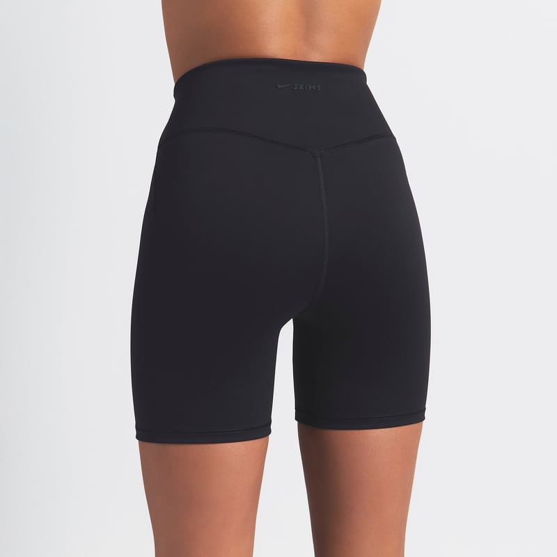 NikeSKIMS Matte IU8277-054 03