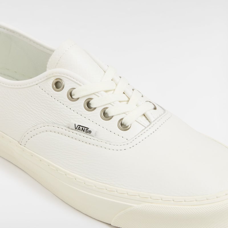 Vans Authentic Lux Leather VN000CZKOUN 04