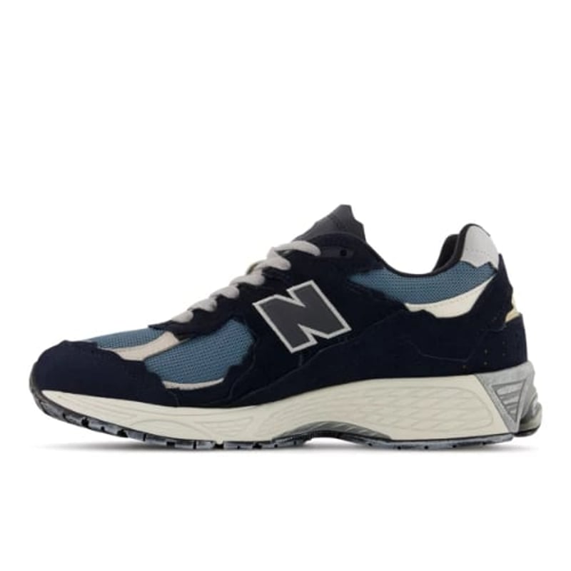 New Balance 2002R ‘Protection Pack’ M2002RDF 02
