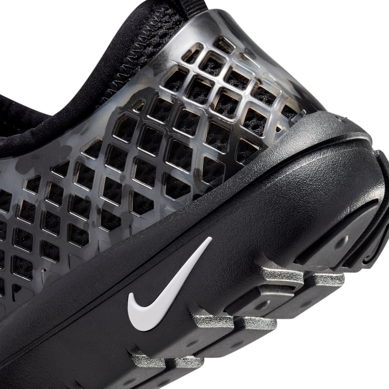 Nike Rejuven8 Run sneakerit "Camo" | Naiset | Sportstyle | 08 | SPORTSHOWROOM