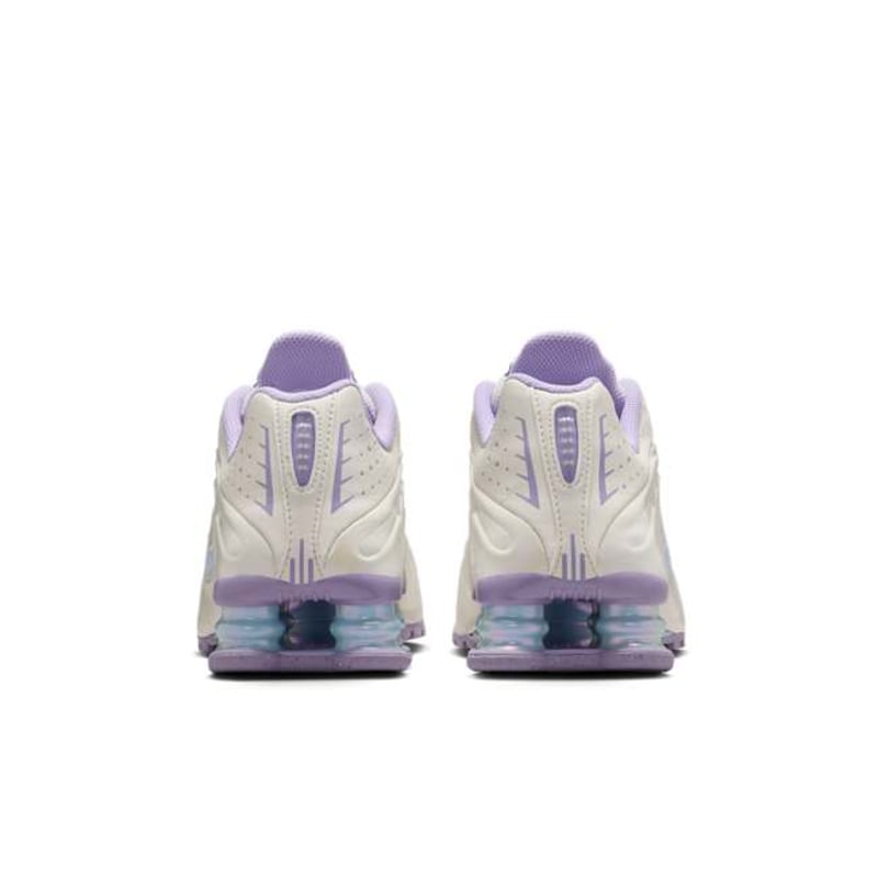 Nike Shox R4 IH4050-001 06