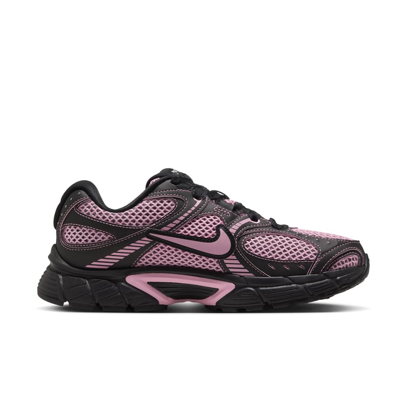 Nike V5 RNR Sneaker "Black & Medium Soft Pink" | Damen | Sportstyle | 03 | SPORTSHOWROOM