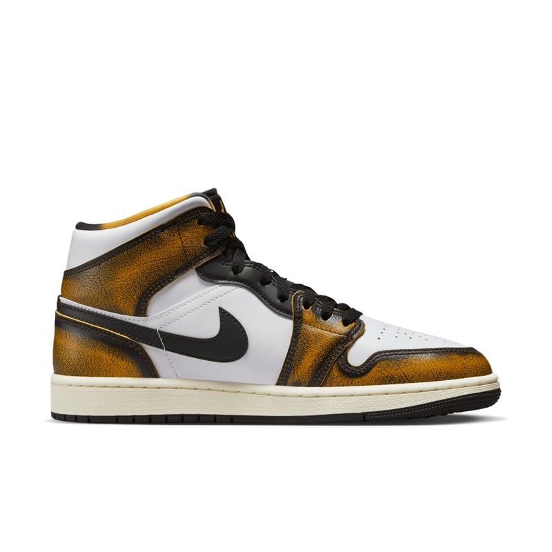 Jordan 1 Mid SE DQ8417-071 03