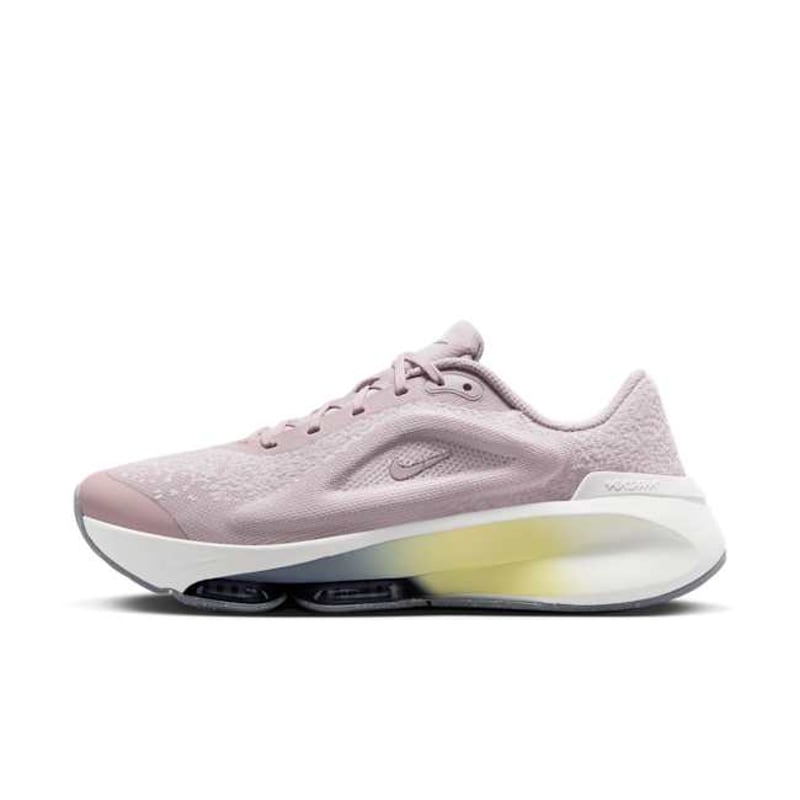 Nike Versair DZ3547-003 01