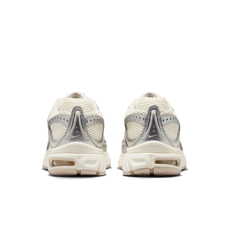 Nike Air Max Moto 2K HQ2056-108 06