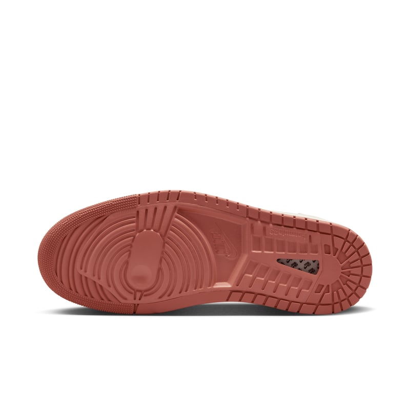Jordan 1 Zoom CMFT 2 DV1307-102 02