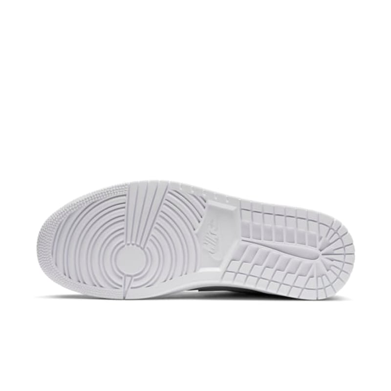 Jordan 1 Low DC0774-002 02