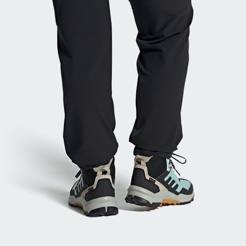 adidas Terrex AX4 Mid GORE-TEX IF4850 02