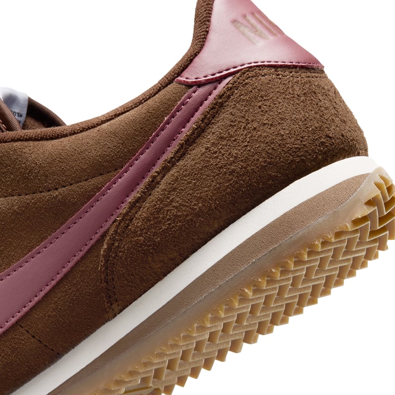 Обувки Nike Cortez "Cacao Wow & Pink Smoke" | Жени | Sportstyle | 08 | SPORTSHOWROOM