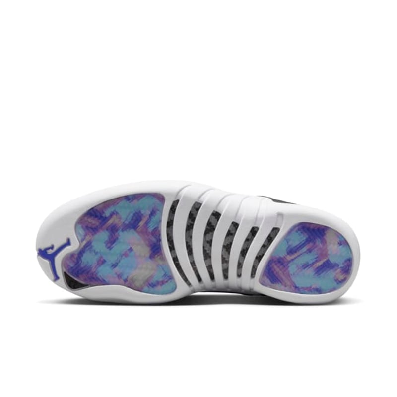 Jordan 12 Retro AO6068-004 02