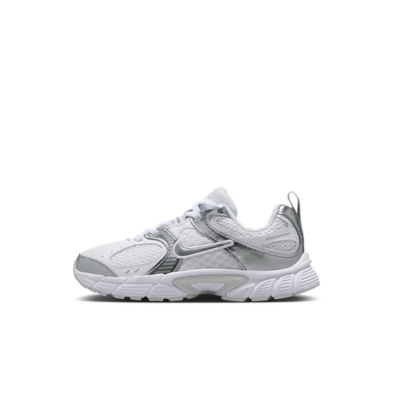 Nike V5 RNR HQ6412-103 01
