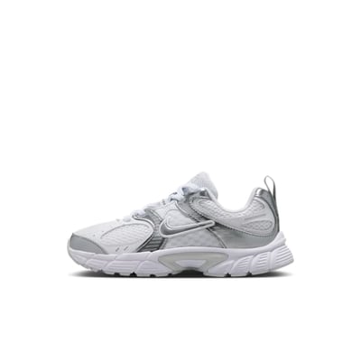 Nike V5 RNR HQ6412-103