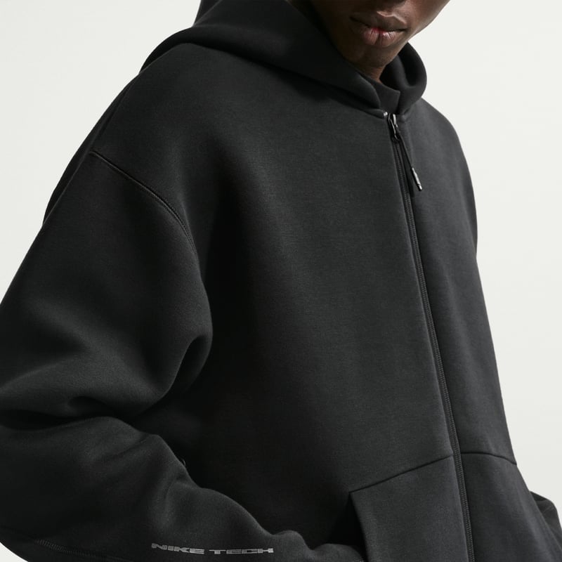 Nike Tech Fleece IF1319-010 03