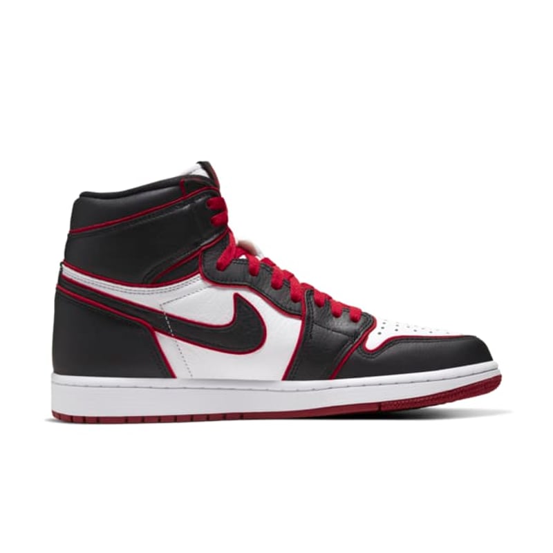 Jordan 1 Retro High OG 555088-062 03