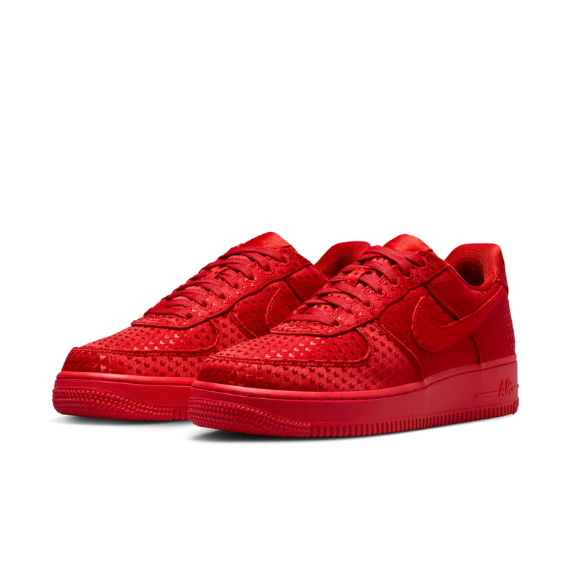 Nike Air Force 1 '07 SE Sneaker "Valentine's Day" | Damen | Sportstyle | 05 | SPORTSHOWROOM