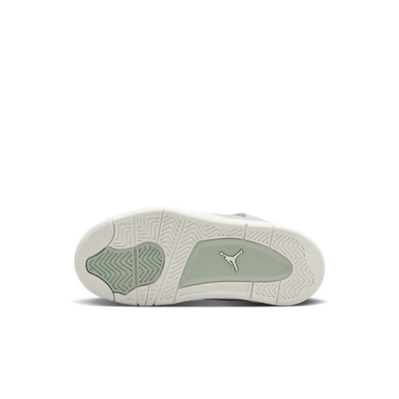 Jordan 4 Retro HV4385-003 02