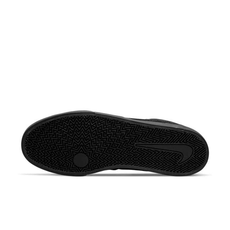 Nike SB Chron 2 DM3494-002 02