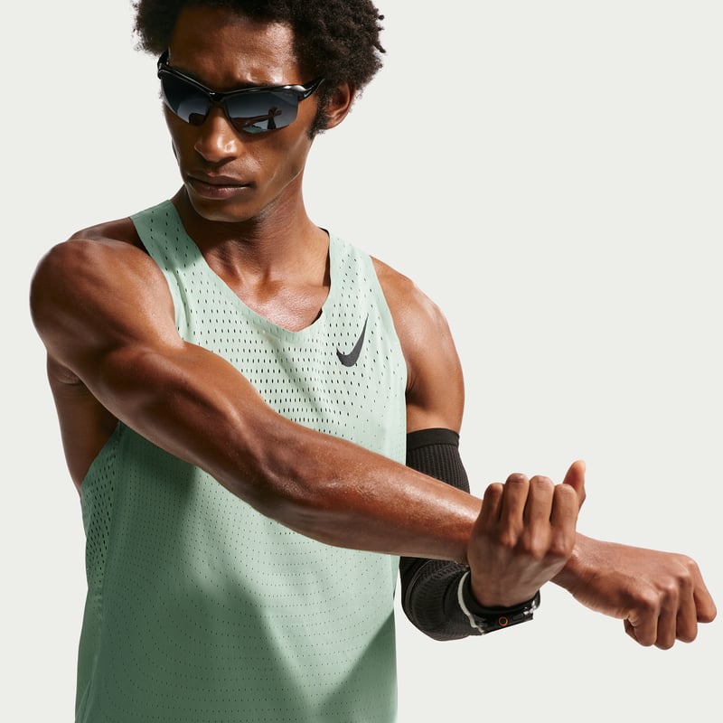 Nike AeroSwift Dri-FIT ADV FN4231-006 03