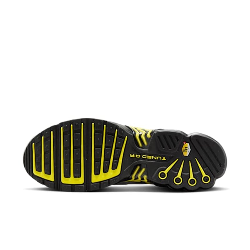 Nike Air Max Plus 3 FZ4623-001 02