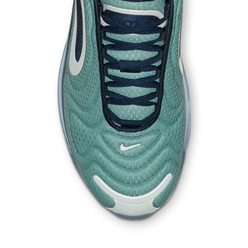 Nike Air Max 720 AR9293-001 05