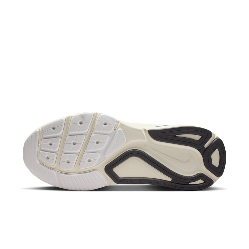 Nike Structure 26 IM6777-121 02