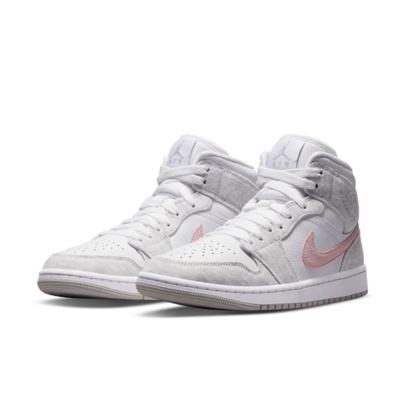 Jordan 1 Mid SE DN4045-001 04