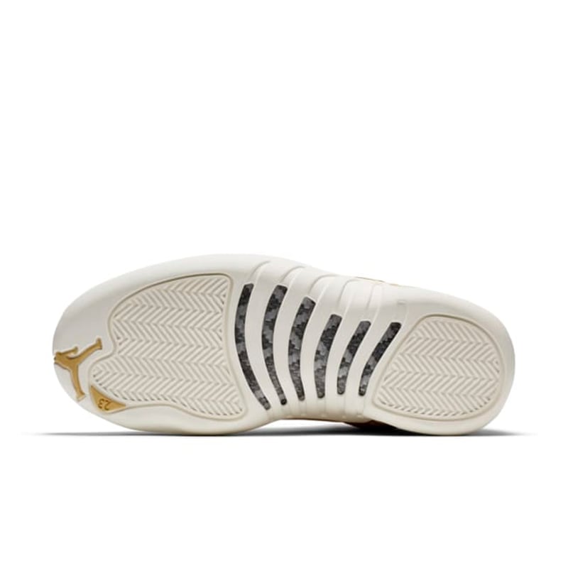 Jordan 12 Retro AO6068-203 02