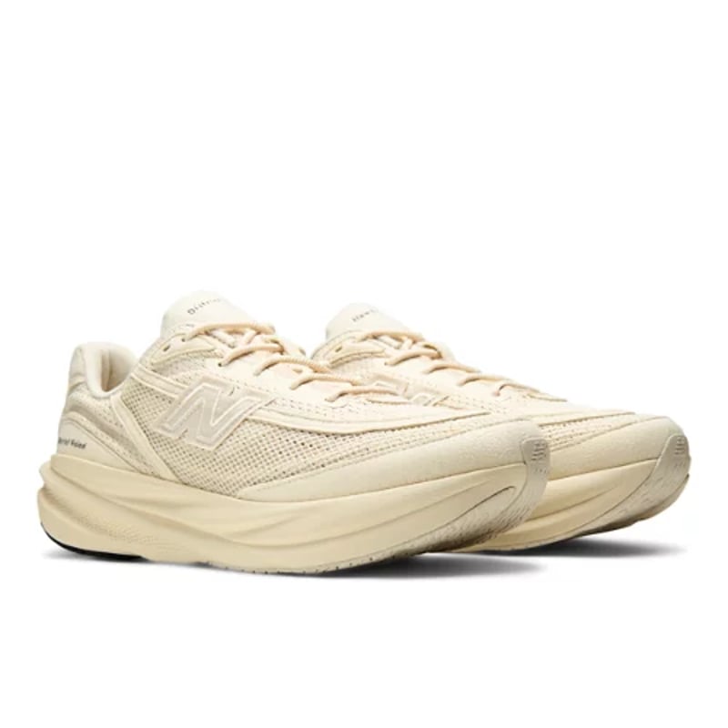 New Balance 1080v15 x District Vision Laufschuhe "Linen" | Herren | Laufen | 02 | SPORTSHOWROOM