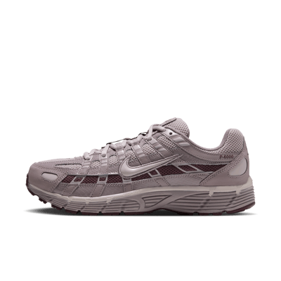 Sapatilhas Nike P-6000 "Light Violet Ore & Burgundy Crush" | Mulher | Estilo desportivo | 01 | SPORTSHOWROOM